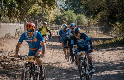 DOWNHILL MTB
