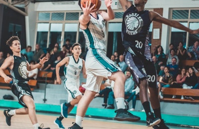BASKETBALL